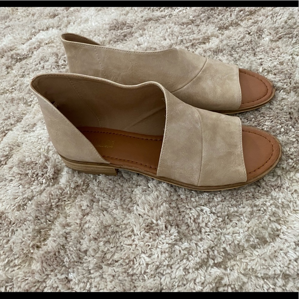 New Catherine Malandrino flats